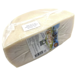 Kozji tvrdi sir – 1,5 kg.